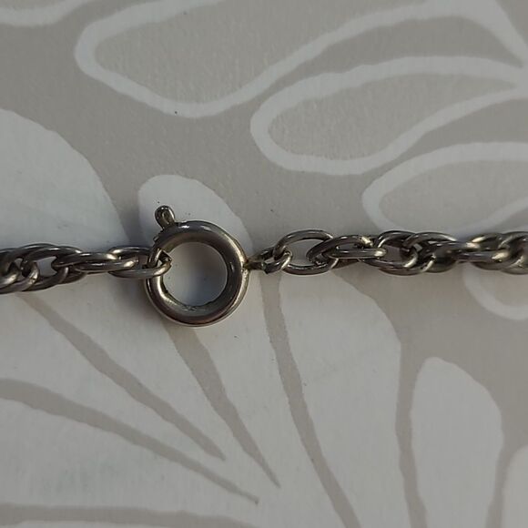 Vintage 70s Seashell Pendant Necklace - Picture 3 of 3